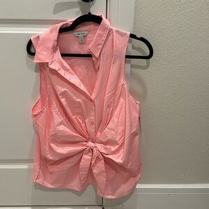 Nine West XL sleeveless knotted button down blouse pink